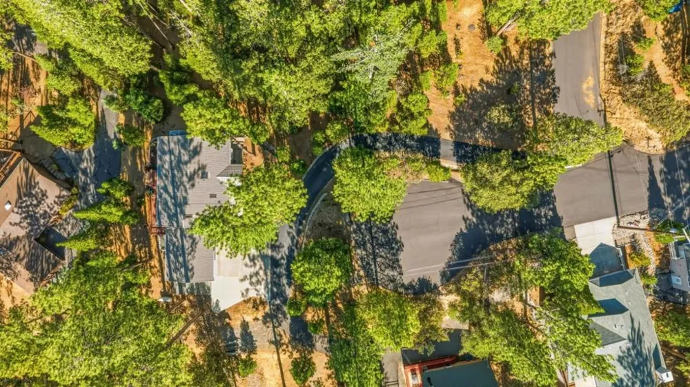 12309 Shooting Star Court Groveland, CA 95321