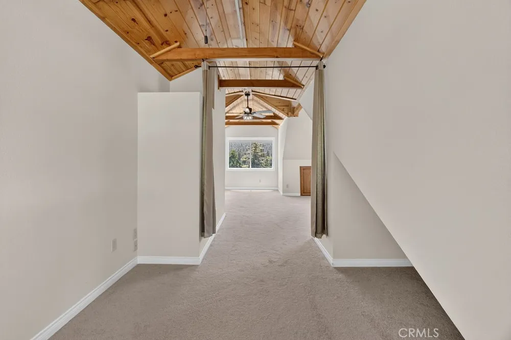 16425 Huron Pine Mountain Club, CA 93222
