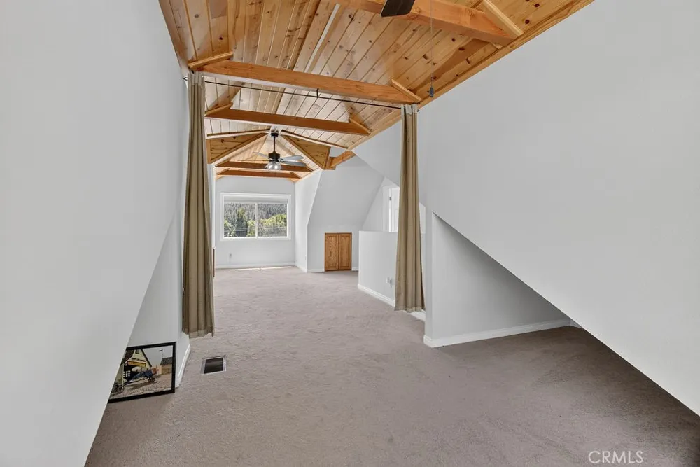 16425 Huron Pine Mountain Club, CA 93222