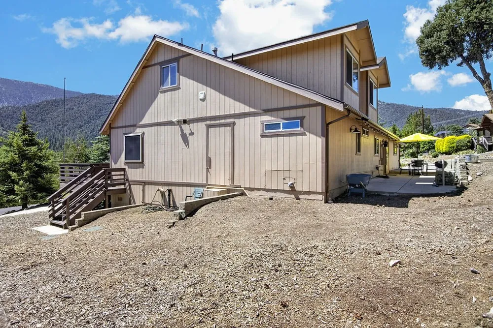 16425 Huron Pine Mountain Club, CA 93222