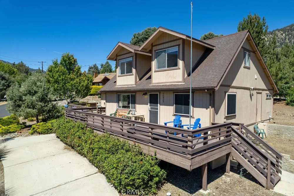 16425 Huron Pine Mountain Club, CA 93222