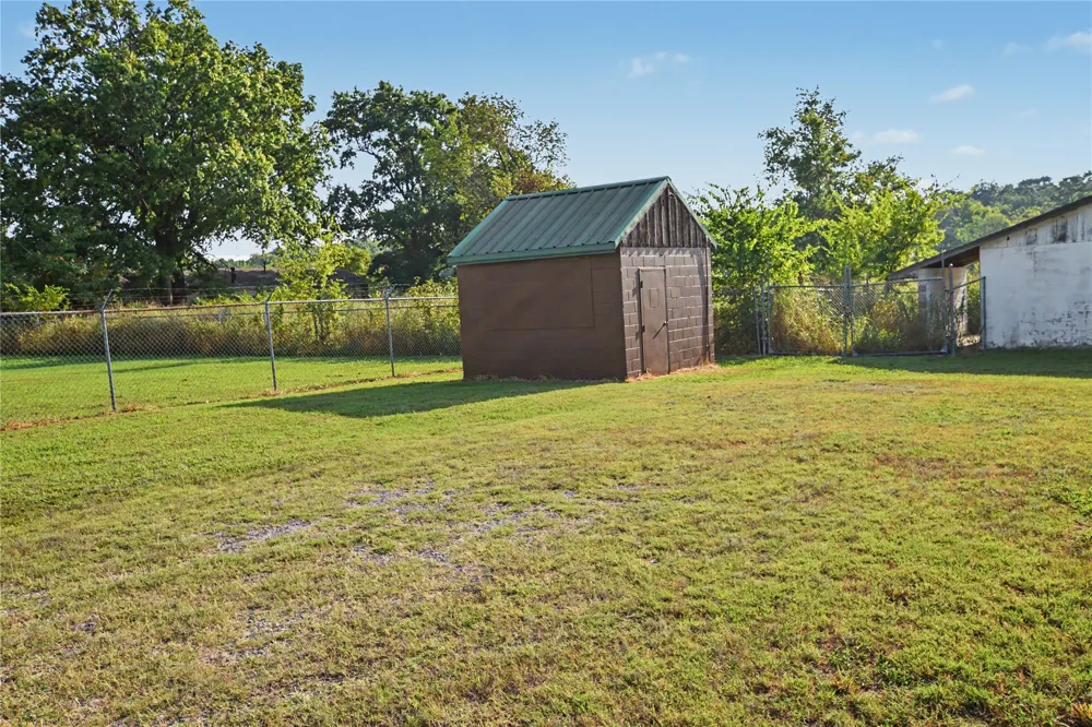 1401 S Park Hill Road Tahlequah, OK 74464