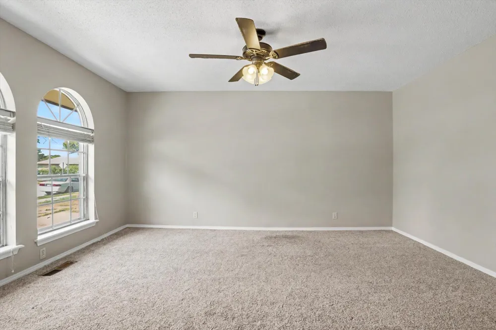 10107 E 29th Street Tulsa, OK 74129