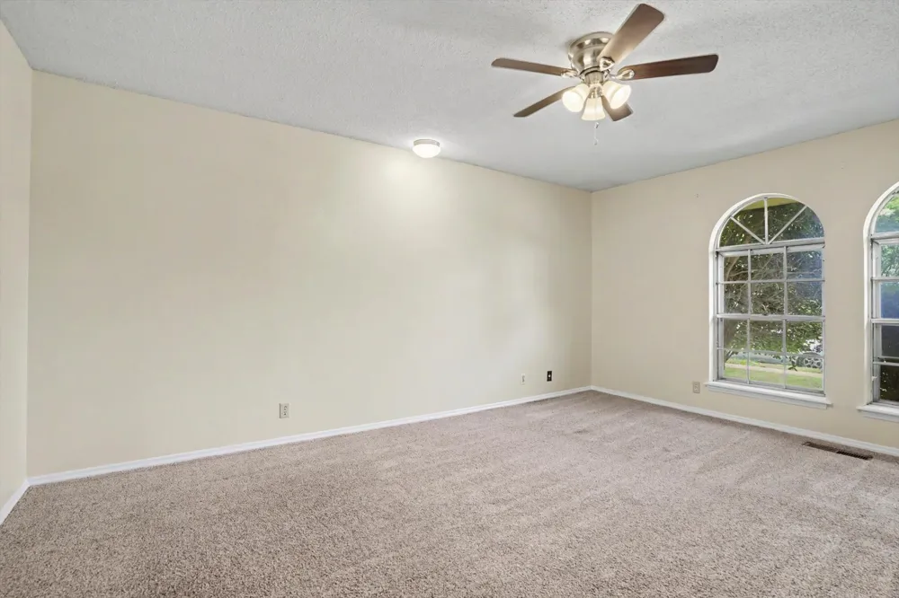 10107 E 29th Street Tulsa, OK 74129