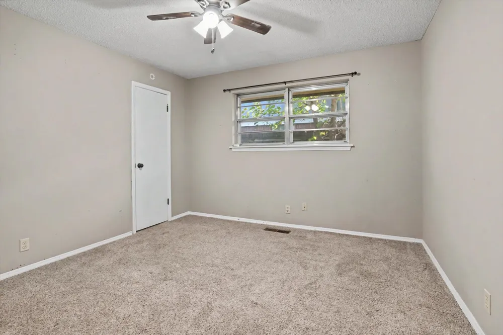 10107 E 29th Street Tulsa, OK 74129