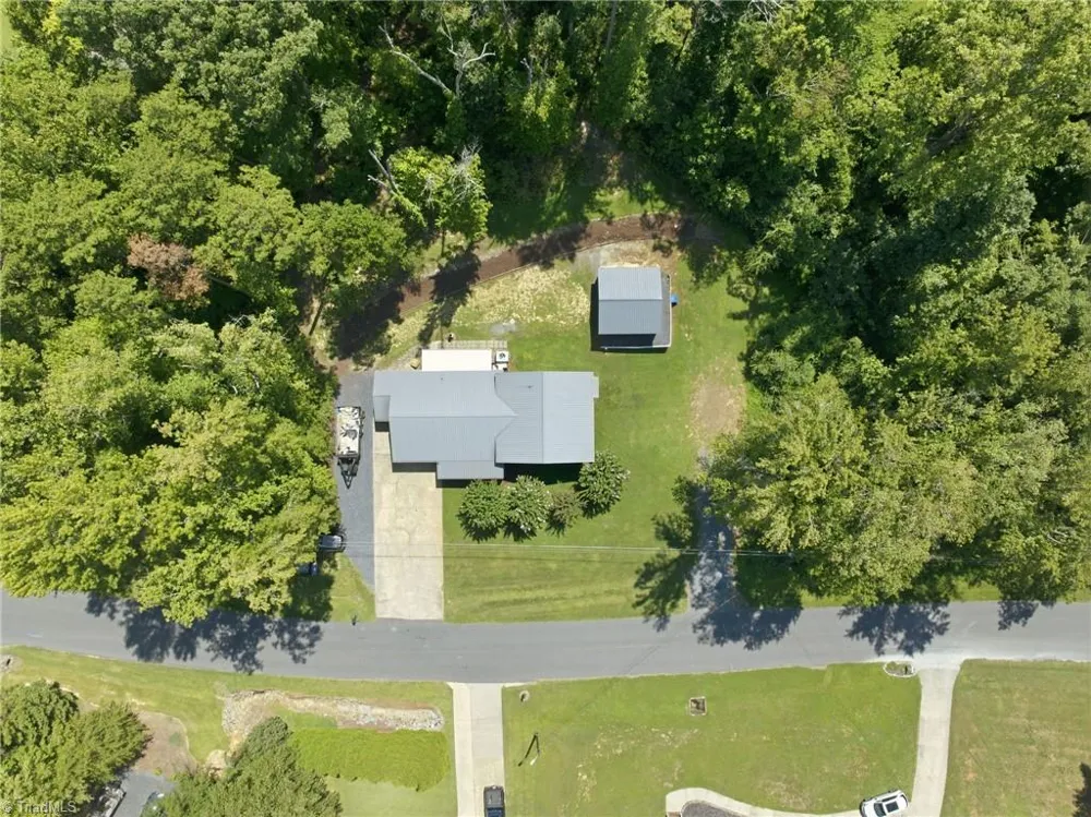 484 Newbern Avenue Asheboro, NC 27205
