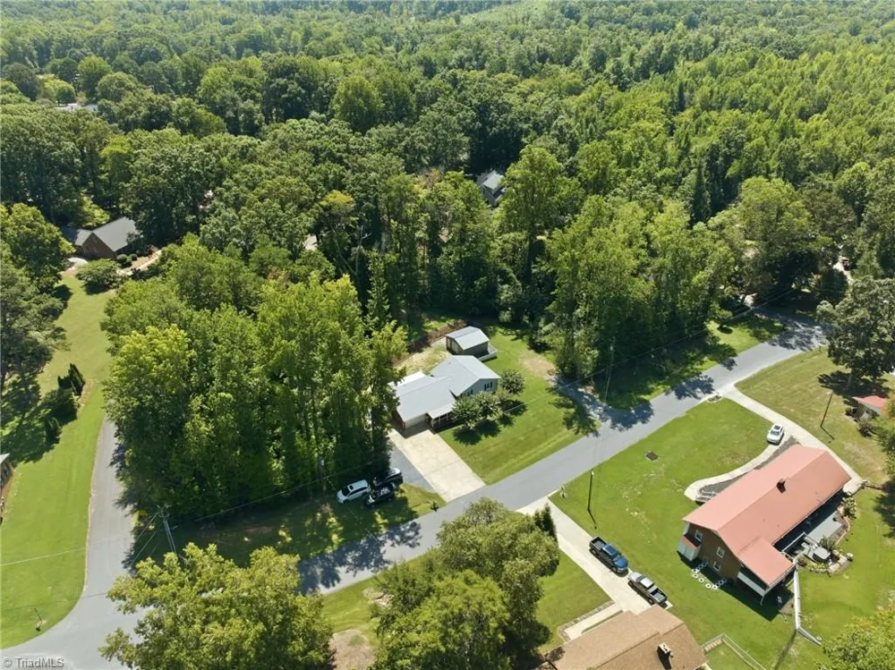 484 Newbern Avenue Asheboro, NC 27205