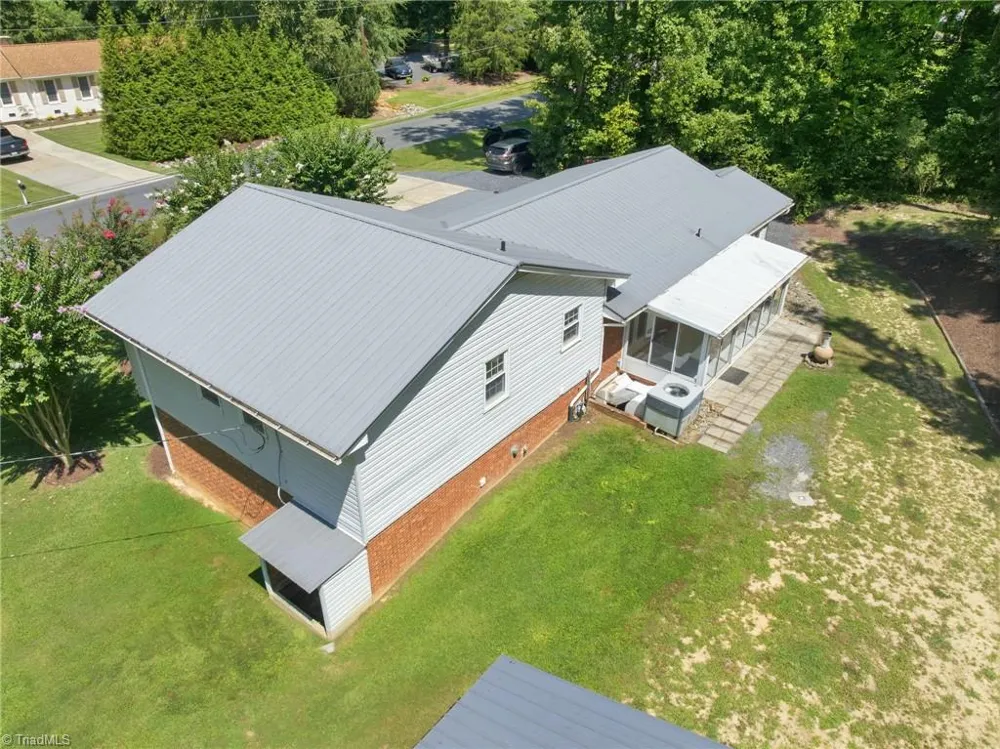 484 Newbern Avenue Asheboro, NC 27205