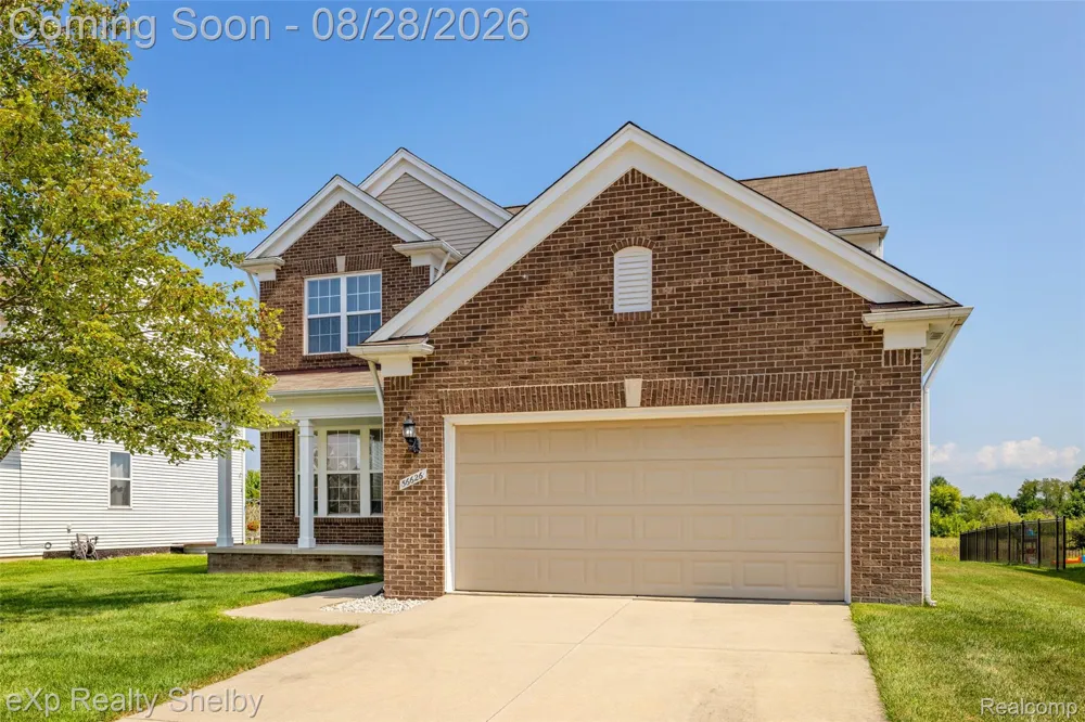 56626 Leeds Lane Macomb Township, MI 48042