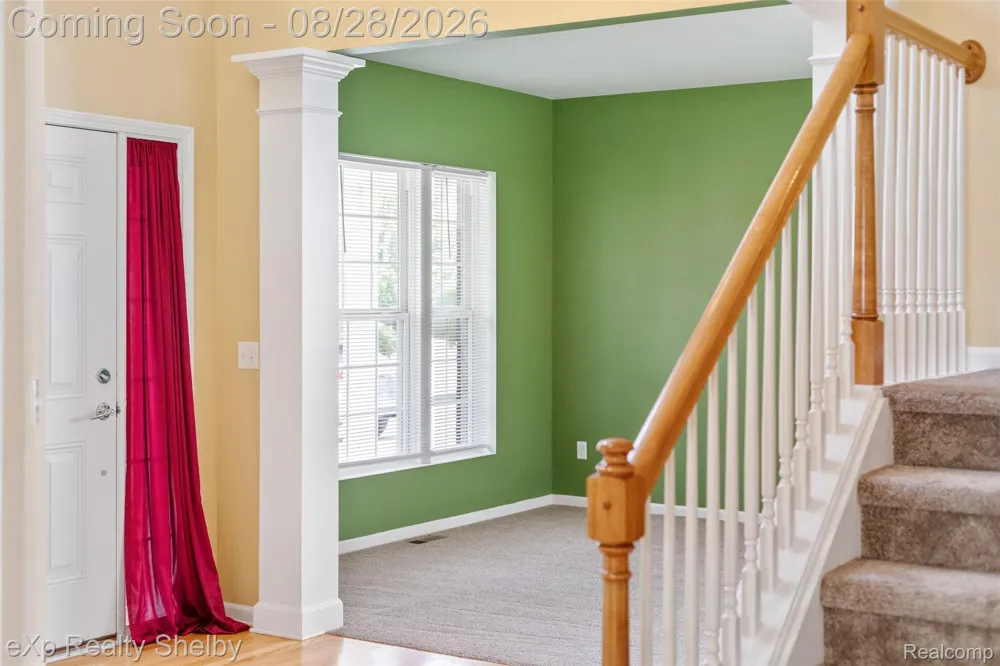 56626 Leeds Lane Macomb Township, MI 48042