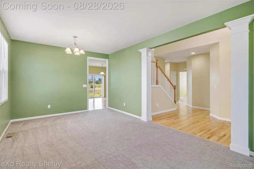 56626 Leeds Lane Macomb Township, MI 48042