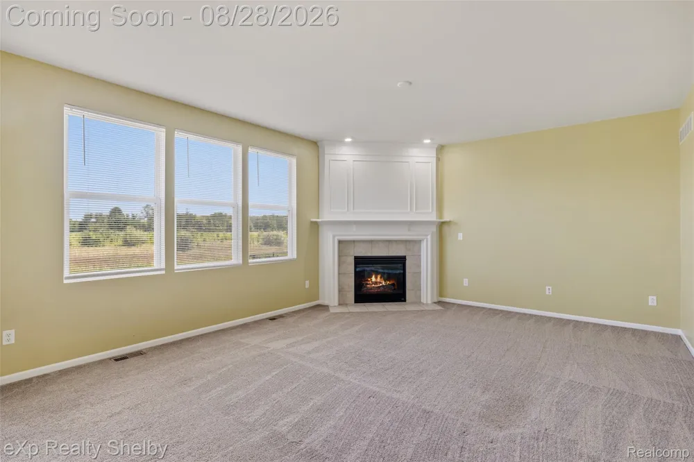 56626 Leeds Lane Macomb Township, MI 48042