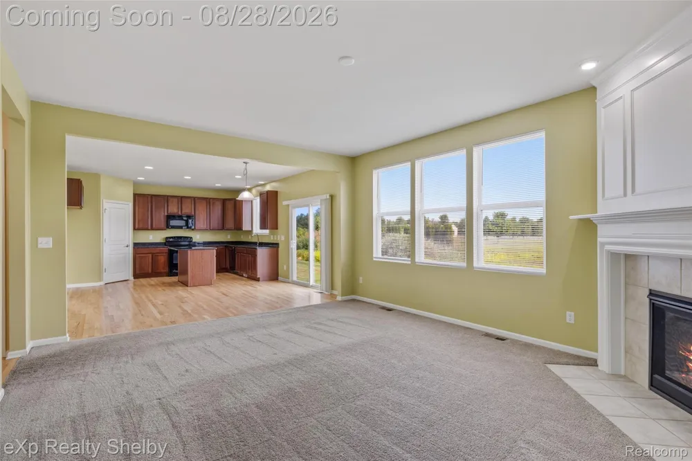56626 Leeds Lane Macomb Township, MI 48042