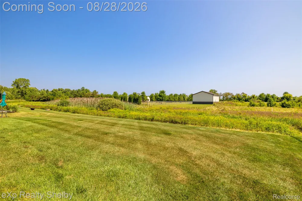 56626 Leeds Lane Macomb Township, MI 48042