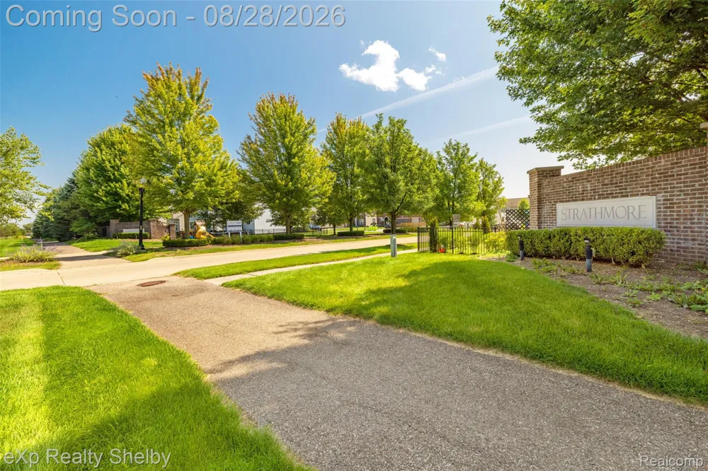 56626 Leeds Lane Macomb Township, MI 48042
