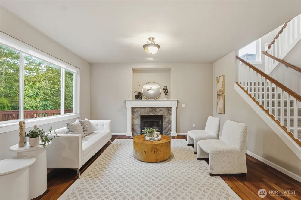 35214 4th Place SW Federal Way, WA 98023