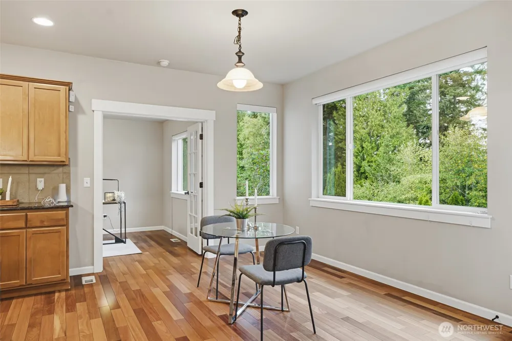 35214 4th Place SW Federal Way, WA 98023