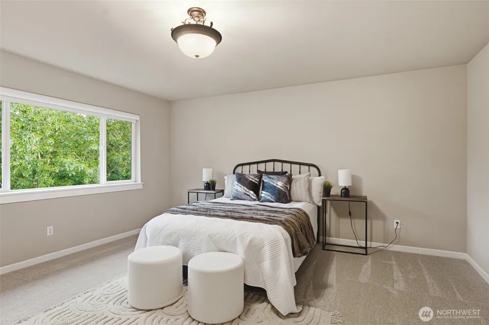 35214 4th Place SW Federal Way, WA 98023