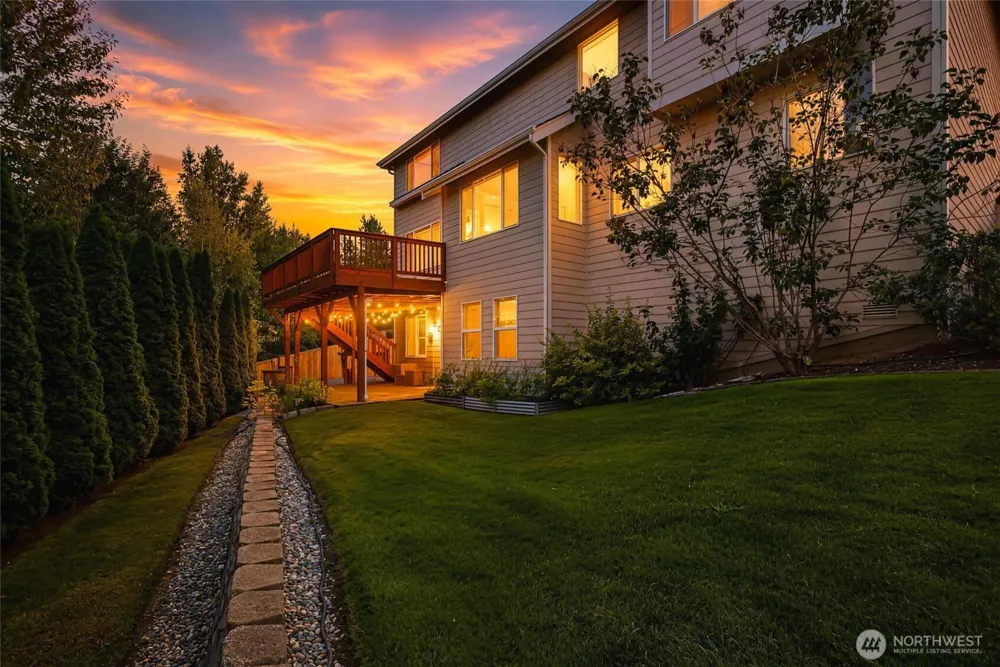 35214 4th Place SW Federal Way, WA 98023