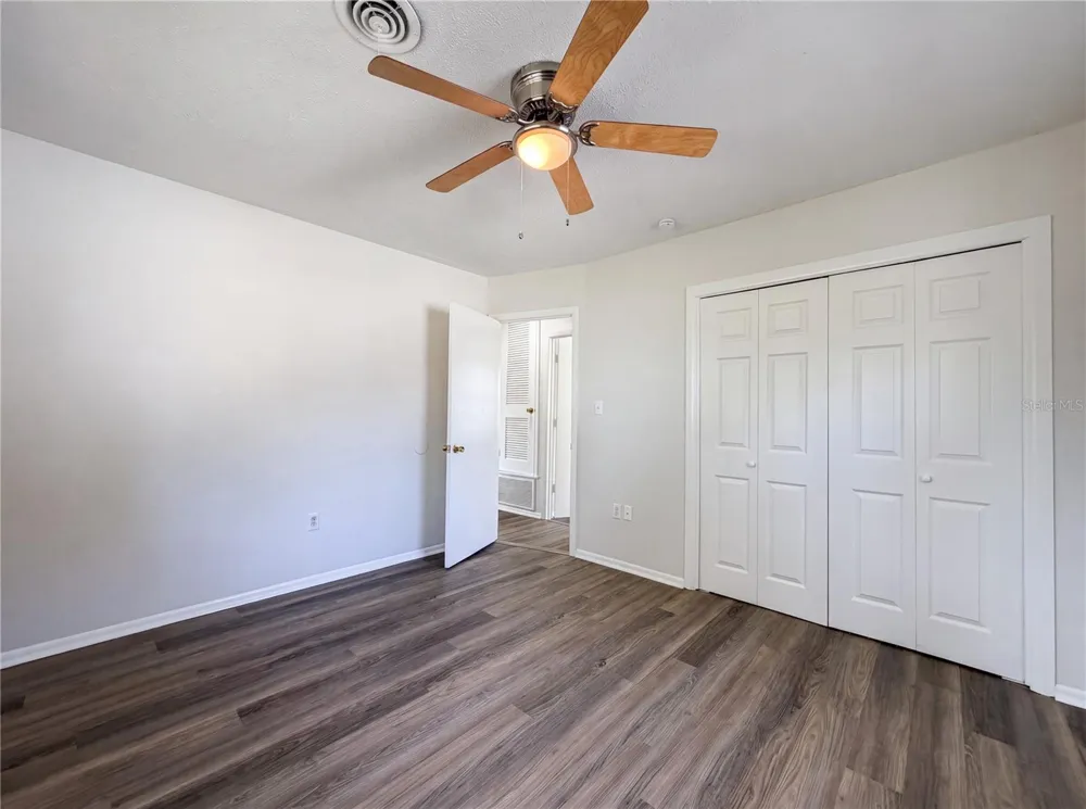 1516 2ND AVENUE E Bradenton, FL 34208