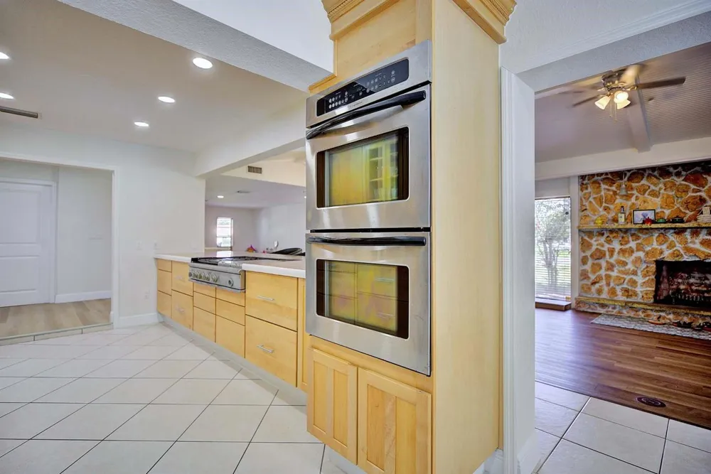 4012 SUNRISE DRIVE Sebring, FL 33872