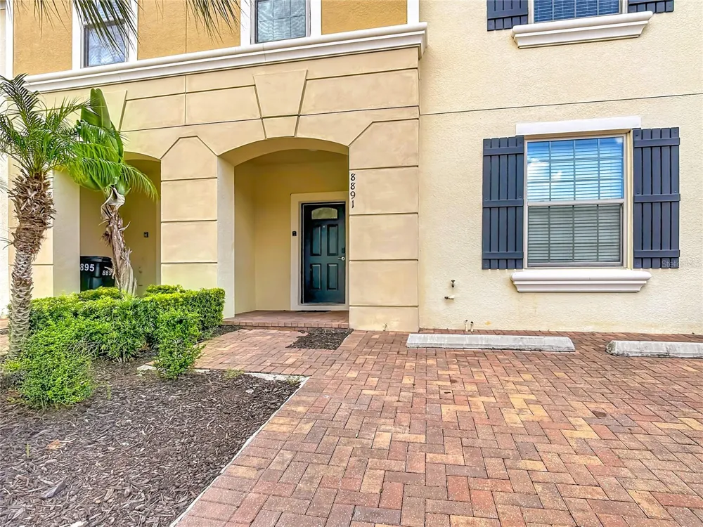 8891 GENEVE COURT Kissimmee, FL 34747