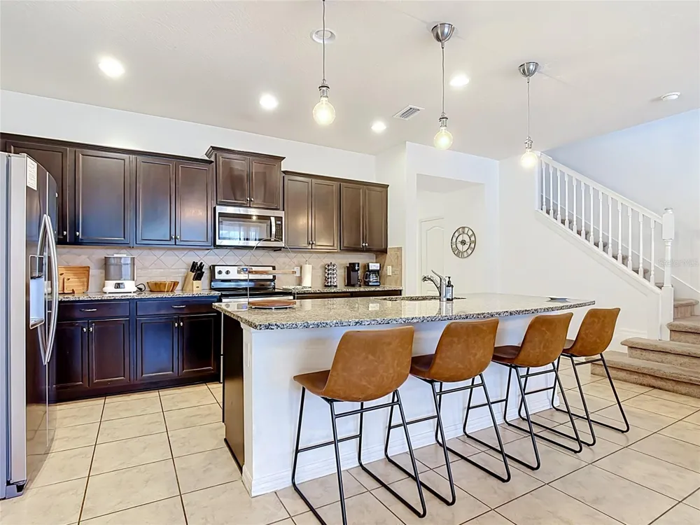 8891 GENEVE COURT Kissimmee, FL 34747