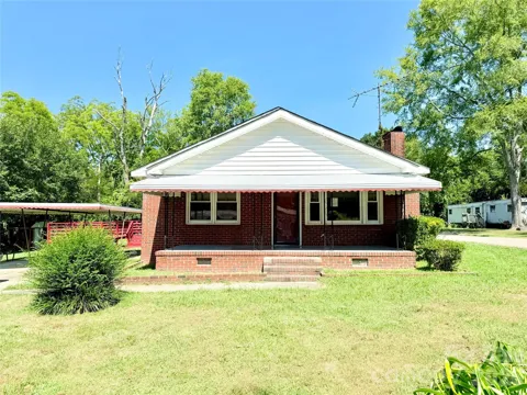 213 Jewel Street
