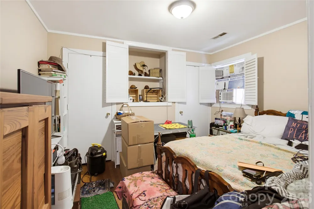 5675 Sweetbriar Road Pfafftown, NC 27040