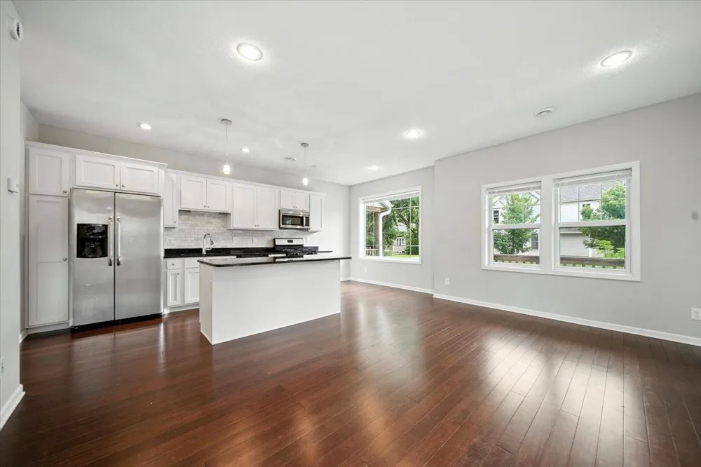 600 W 32nd Street #1 Minneapolis, MN 55408