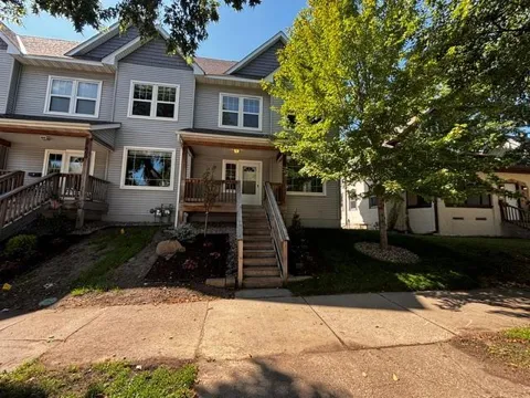 600 W 32nd Street #1