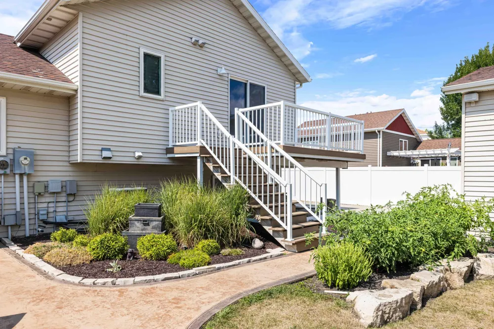 611 11th Street W West Fargo, ND 58078