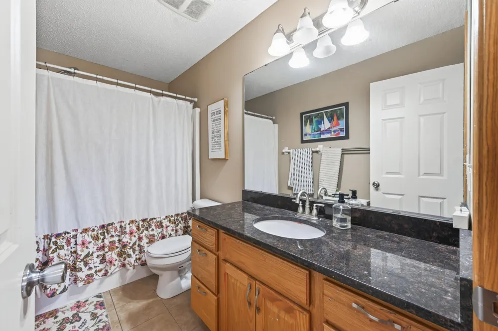 6109 Summit Curve S Cottage Grove, MN 55016
