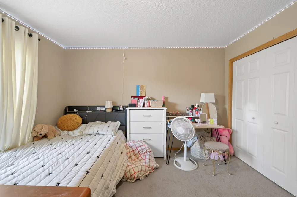 6109 Summit Curve S Cottage Grove, MN 55016