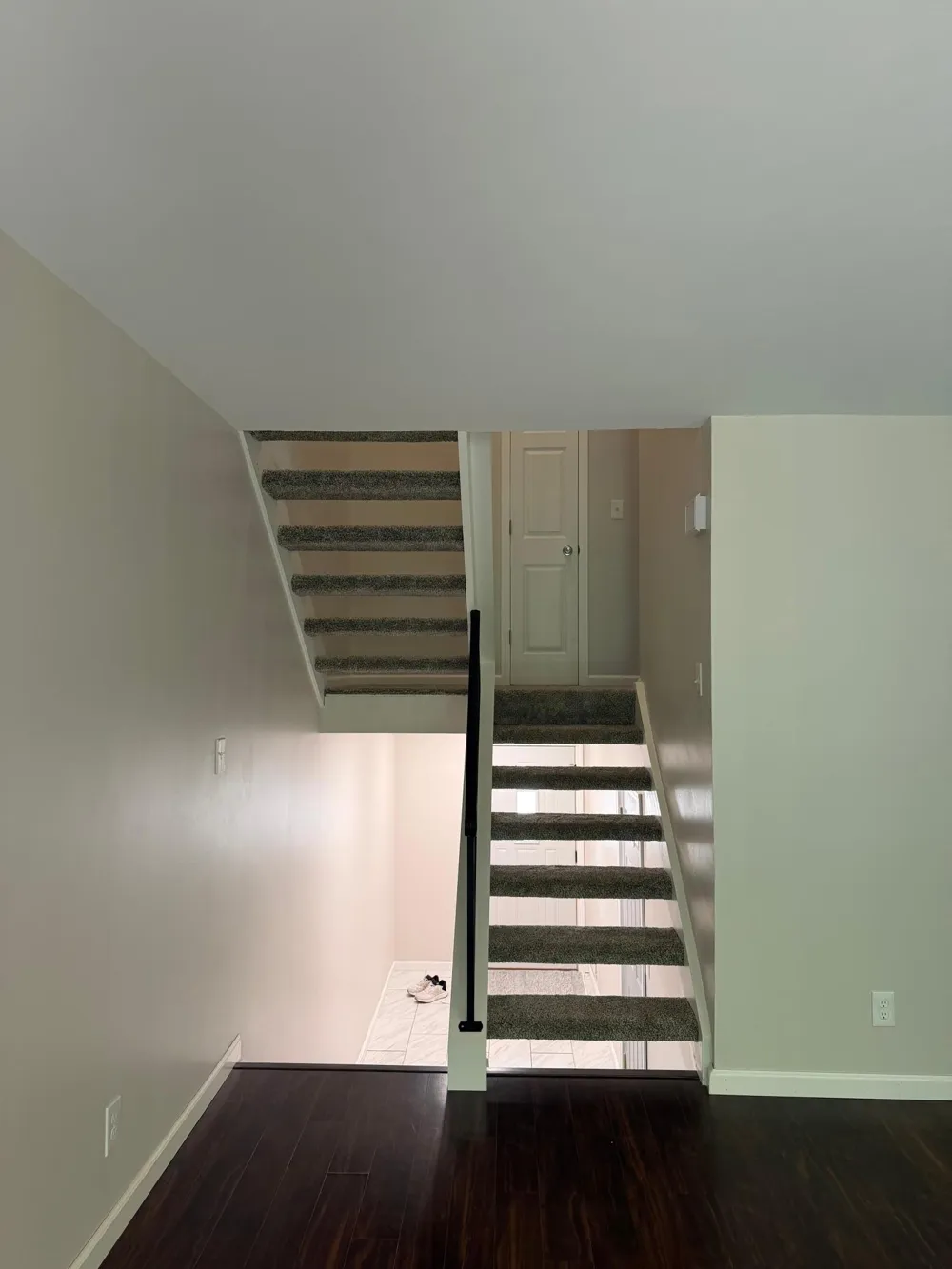 1642 River Bluff Court #105 Eagan, MN 55121