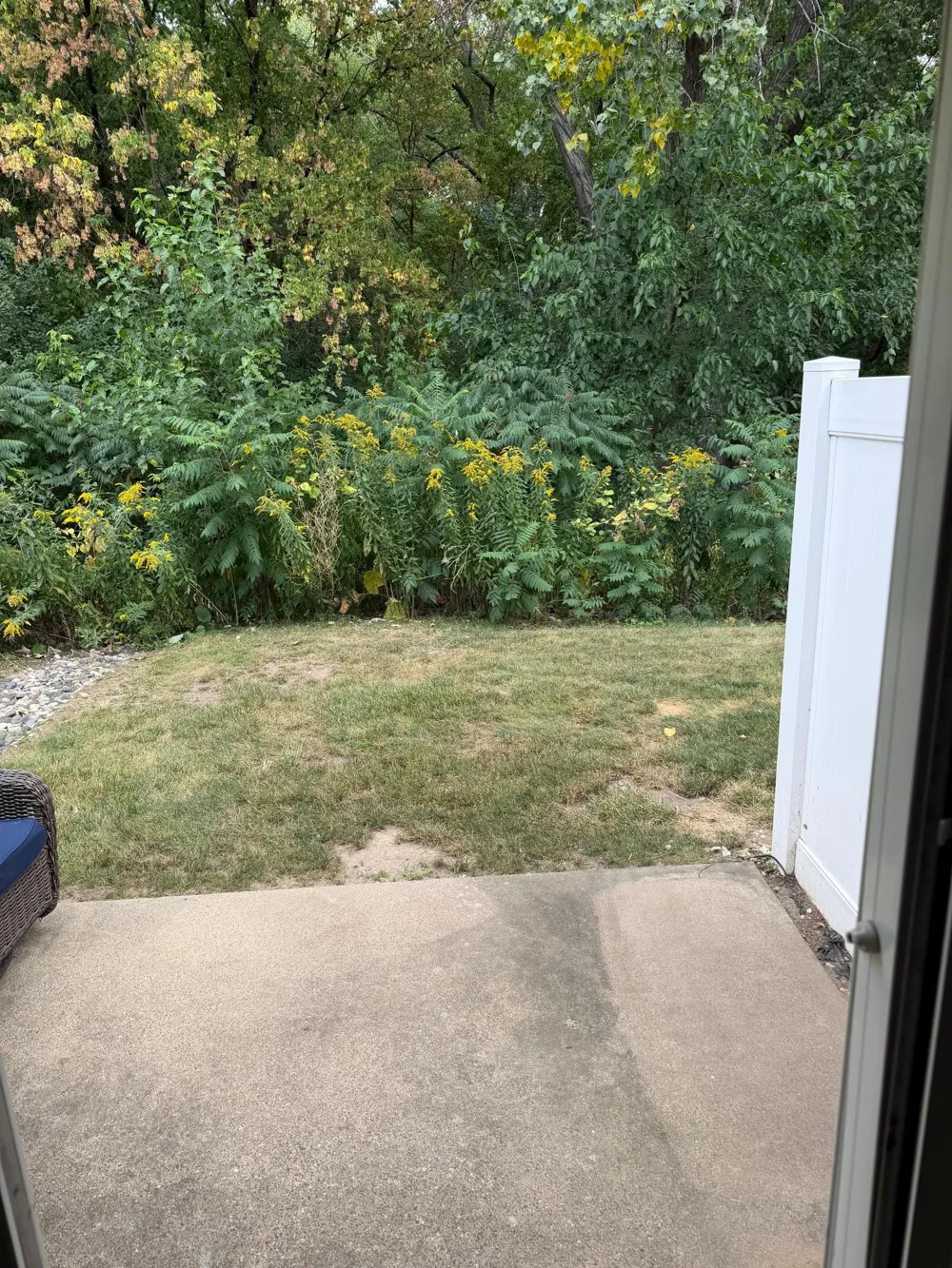 1642 River Bluff Court #105 Eagan, MN 55121