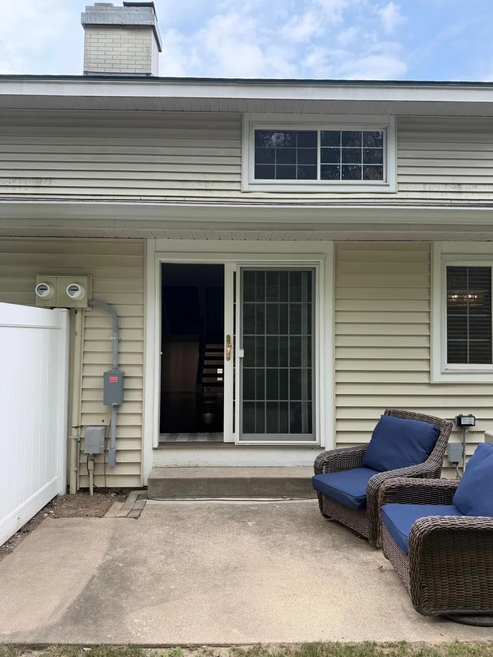 1642 River Bluff Court #105 Eagan, MN 55121