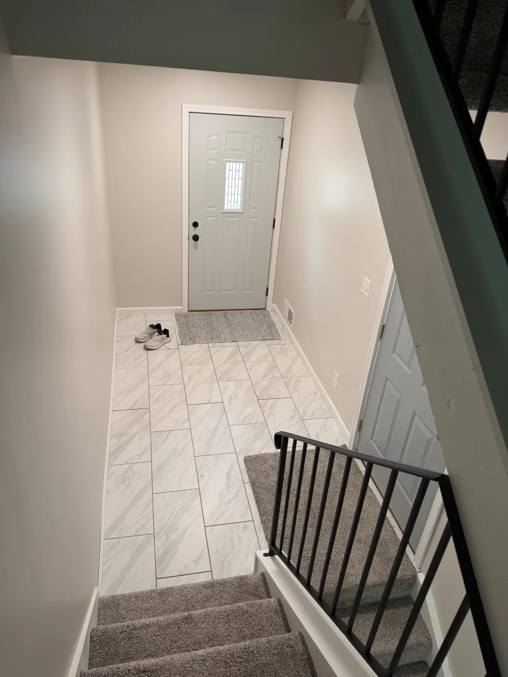 1642 River Bluff Court #105 Eagan, MN 55121