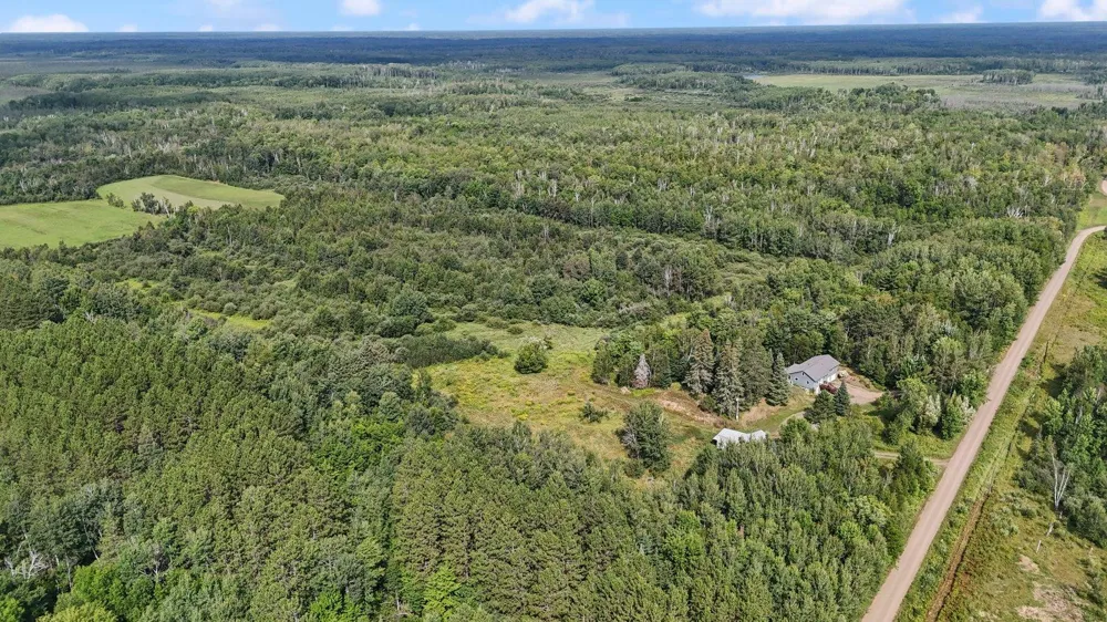 3939 Sand Hill Road Kettle River, MN 55757