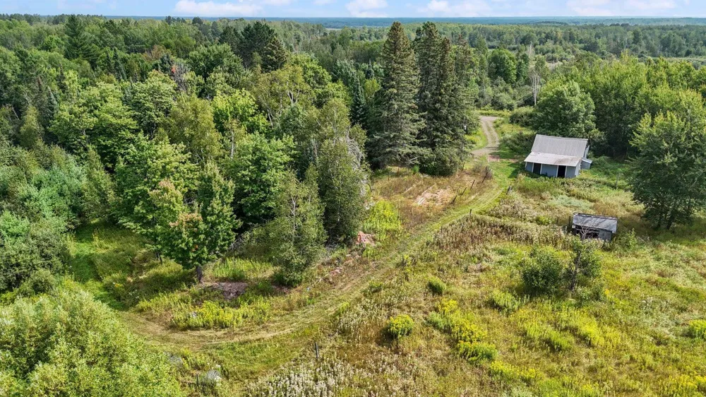 3939 Sand Hill Road Kettle River, MN 55757