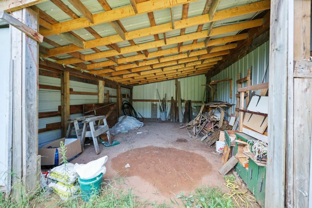 3939 Sand Hill Road Kettle River, MN 55757