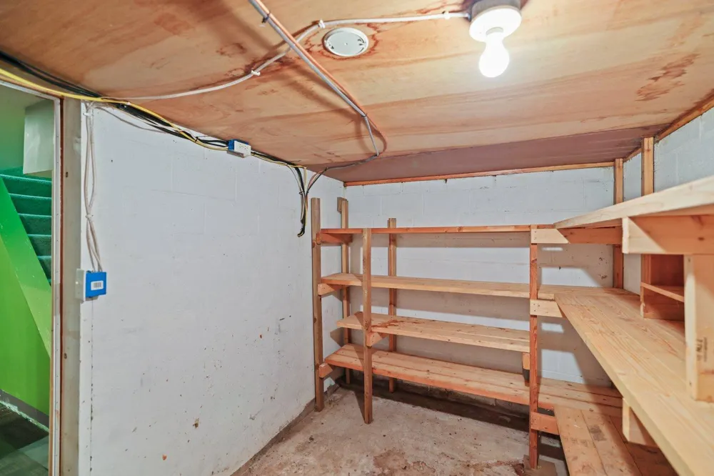 3939 Sand Hill Road Kettle River, MN 55757