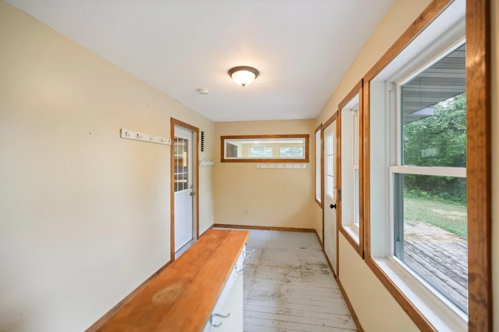 3939 Sand Hill Road Kettle River, MN 55757