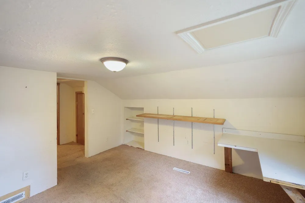 3939 Sand Hill Road Kettle River, MN 55757