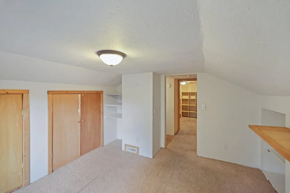 3939 Sand Hill Road Kettle River, MN 55757