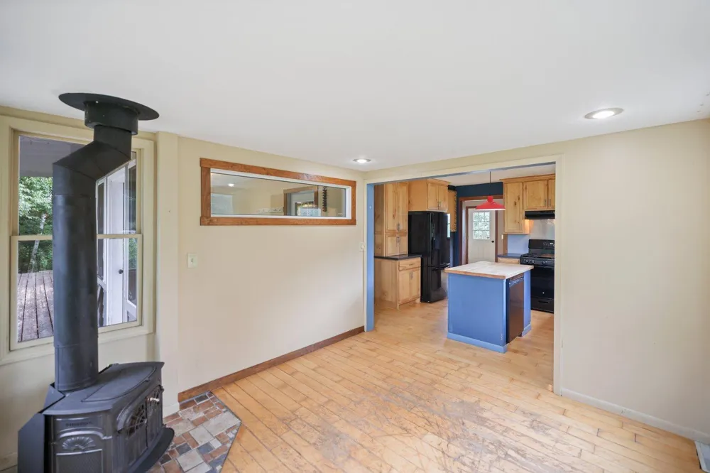 3939 Sand Hill Road Kettle River, MN 55757