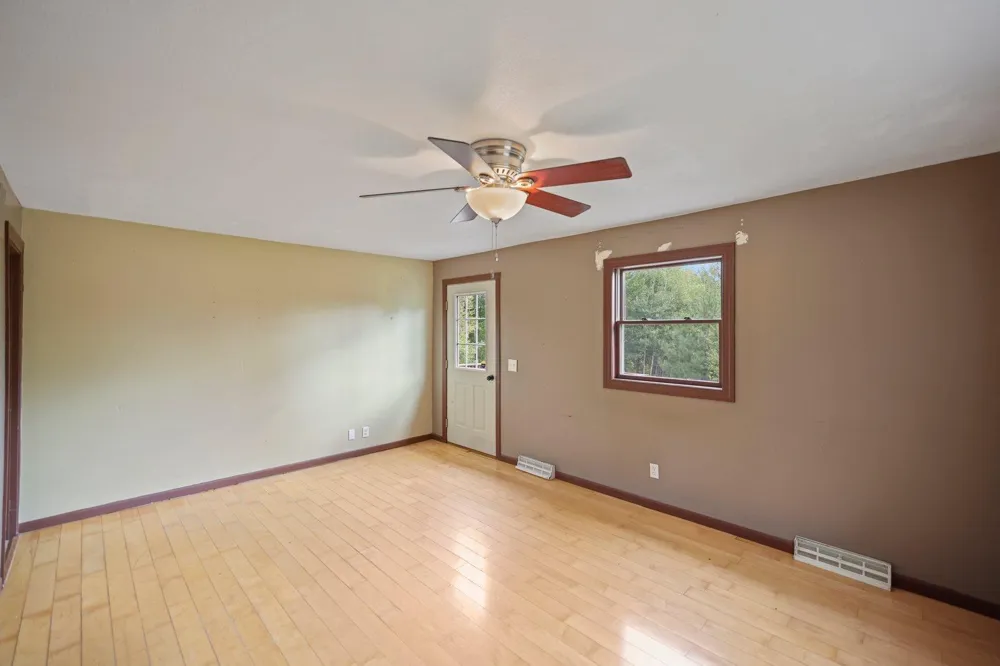 3939 Sand Hill Road Kettle River, MN 55757