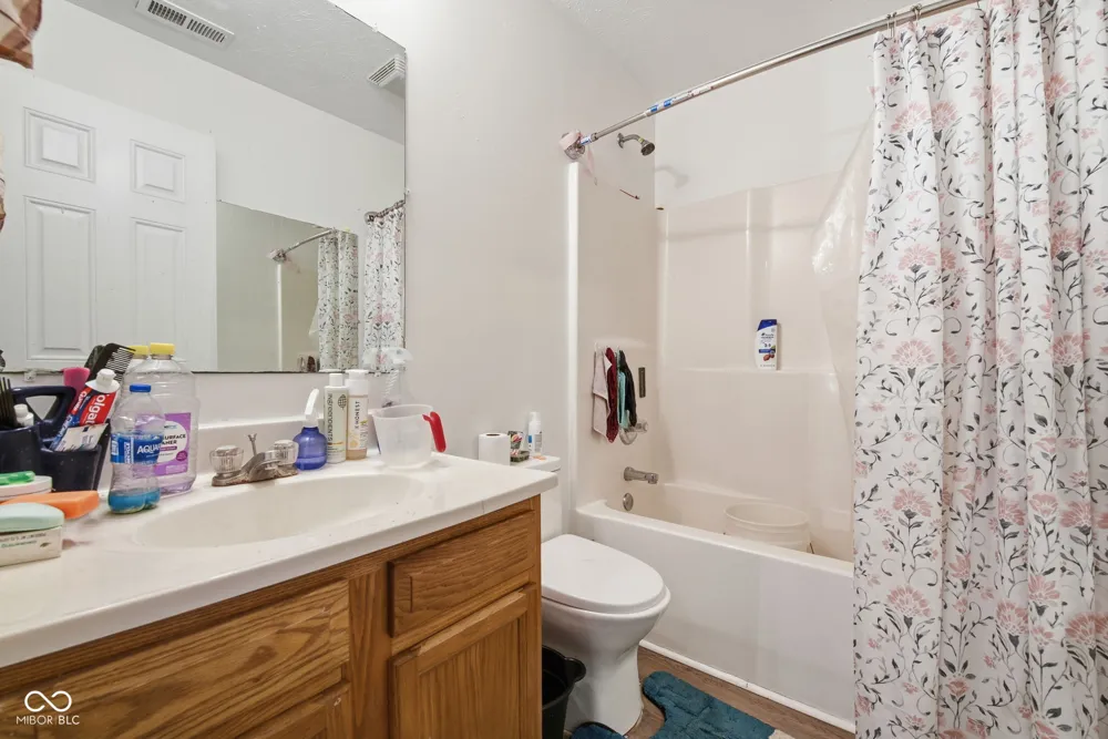 7746 Mountain Stream Way Indianapolis, IN 46239