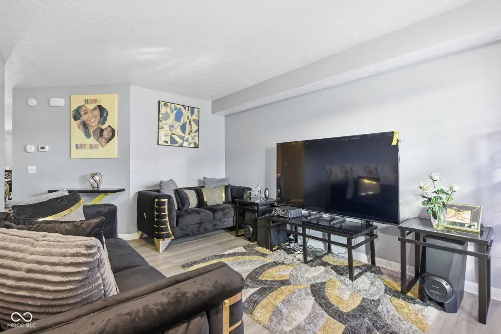 7746 Mountain Stream Way Indianapolis, IN 46239