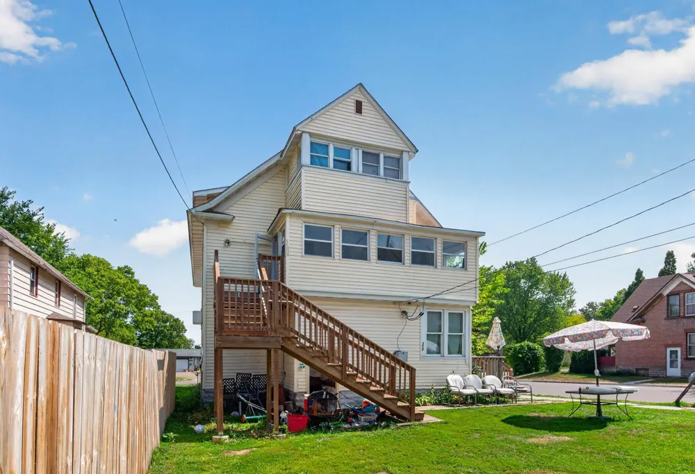 358 1st Avenue S South Saint Paul, MN 55075